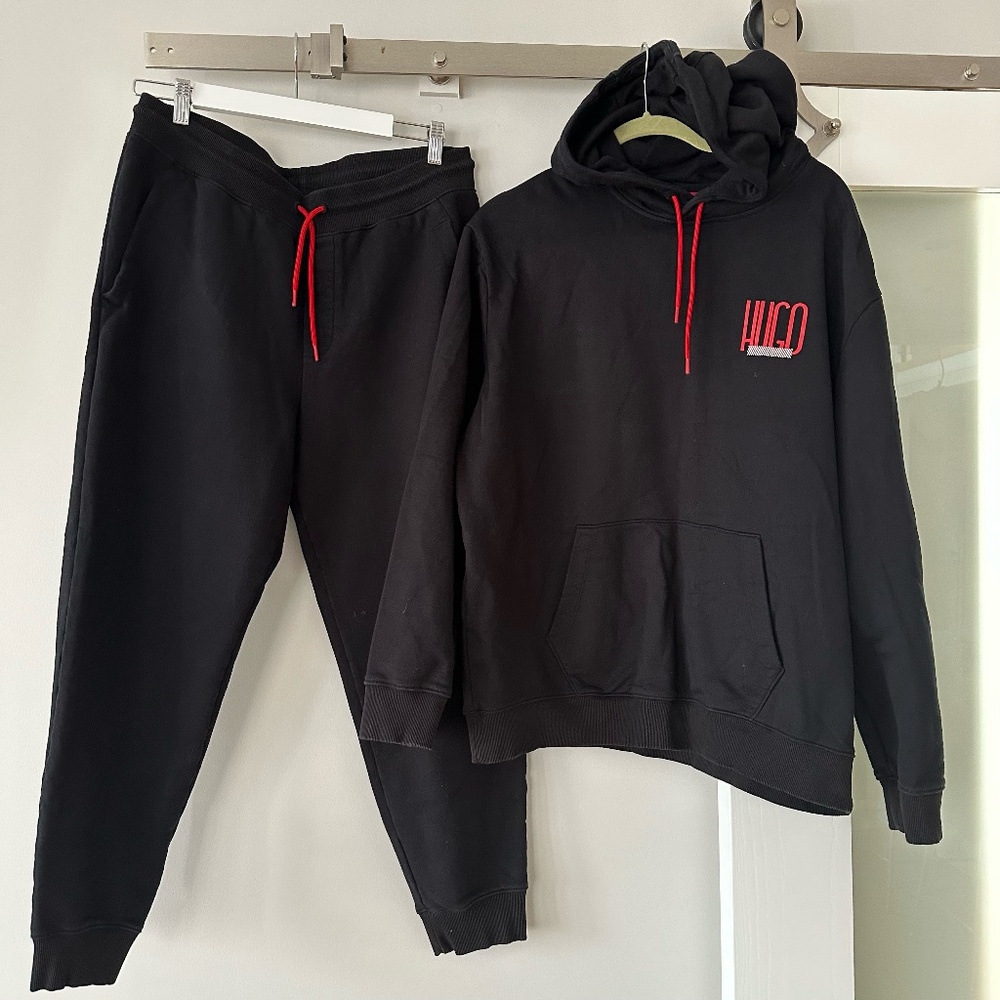 Hugo Boss  Black/ red  Tracksuit